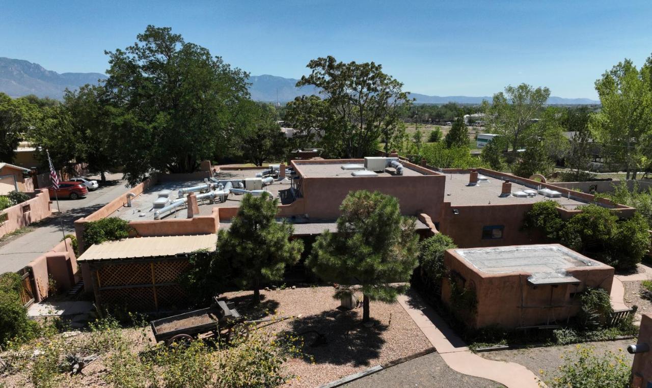 Loba Luna-Come Home To Enchantment Albuquerque Exterior photo